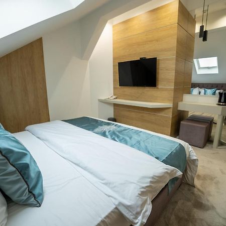 Apartmanski Smestaj King Bo Ниш Экстерьер фото